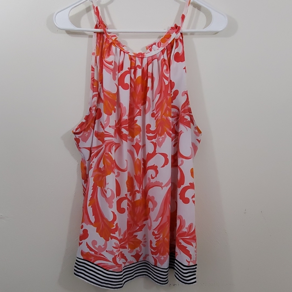 New York & company tank size XL